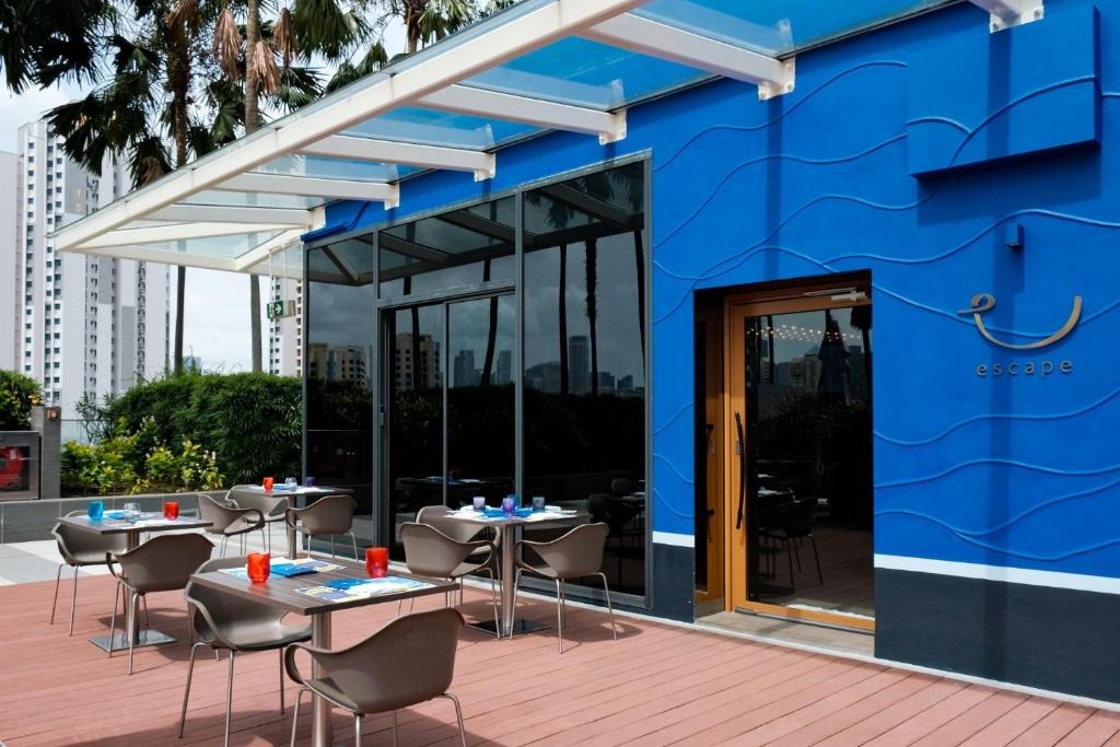 هتل وان فارر